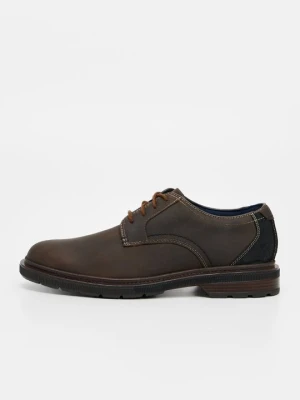 Oksfordki Clarks brązowy
