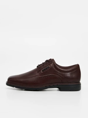 Oksfordki Clarks brązowy