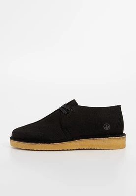 Oksfordki Clarks Originals