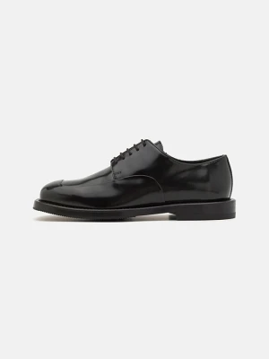 Oksfordki MOSCHINO czarny