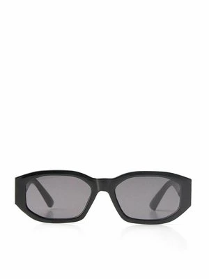 Okulary przeciwsłoneczne Bershka