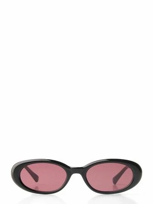 Okulary przeciwsłoneczne Bershka