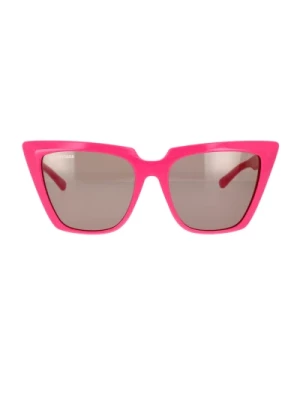 Okulary przeciwsłoneczne w stylu Cat-Eye z wyrazistymi krawędziami Balenciaga