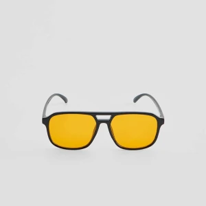 Okulary przeciwsłoneczne w stylu retro z żółtymi szkłami House