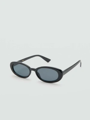 Owalne okulary przeciwsłoneczne z tworzywa sztucznego czarny - Teen - Rozmiar uniwersalny - MANGO TEEN