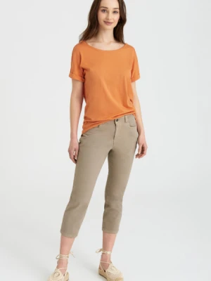 Oliwkowe spodnie 7/8, fason slim-fit Greenpoint