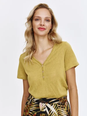 Oliwkowy t-shirt z guzikami przy dekolcie Top Secret