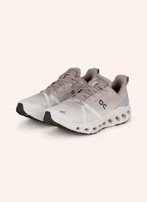 On Buty Do Biegania W Terenie Cloudsurfer Trail Waterproof beige