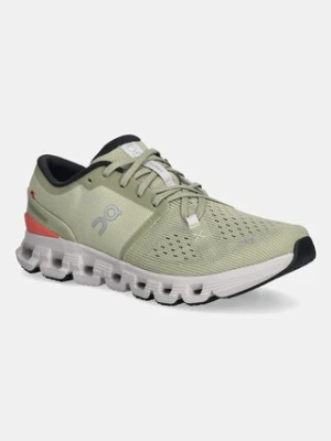 On  sneakersy Cloud X 4