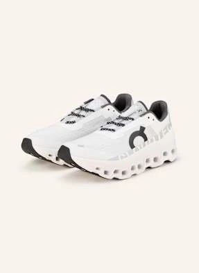 On Sneakersy Cloudmonster weiss
