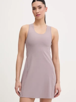 On sukienka sportowa Studio