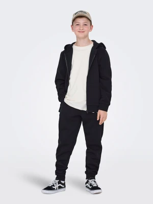 Only&Sons Spodnie dresowe "Ceres" w kolorze czarnym rozmiar: 140