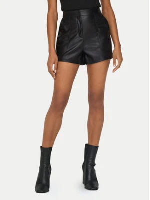 ONLY Szorty z imitacji skóry Tricia 15287184 Czarny Baggy Fit