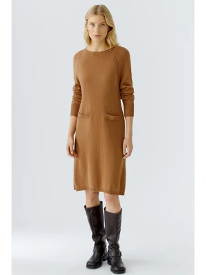 Oui Dzianinowa sukienka w kolorze karmelowym rozmiar: 36