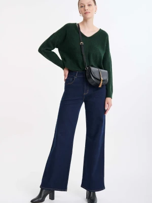 Oversize'owy sweter z dekolt v-neck Greenpoint