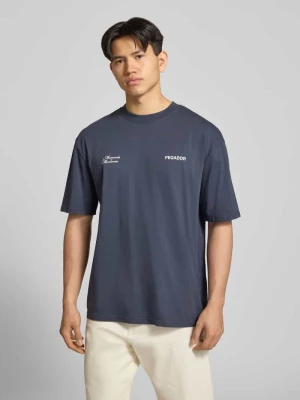 Oversized t-shirt z detalem z logo model 'Rochefort' Pegador