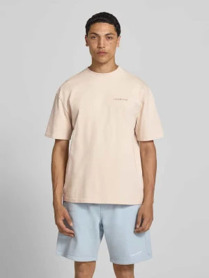 Oversized T-shirt z Wyhaftowane logo PEGADOR