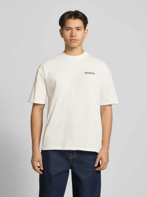 Oversized t-shirt z wyhaftowanym logo model 'Ravello' Pegador