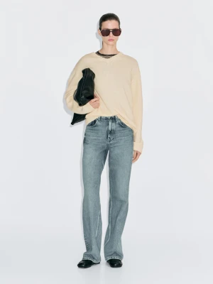 Oversized V-Neck Knit Jumper - Waniliowy - - Massimo Dutti - Female