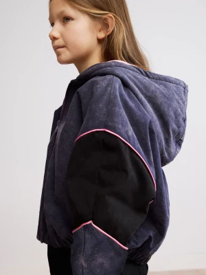 Oversize'owa kurtka z kapturem Desigual czerwony