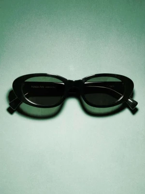 Owalne okulary przeciwsłoneczne PATRIZIA PEPE