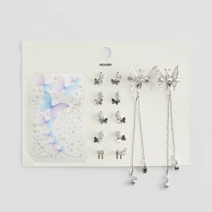 Ozdoby do włosów i naklejki do twarzy z motywem motyli House