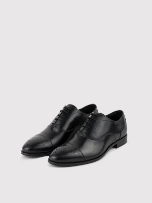 PAKO LORENTE – Czarne buty męskie typu brogsy