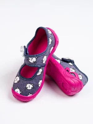 Pantofle dla dziewczynki kotki Shelvt