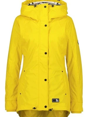 Parka alife & kickin