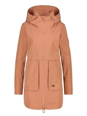 Parka alife & kickin