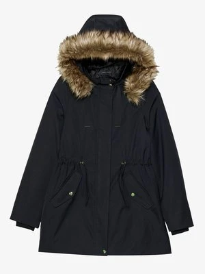 Parka Anna Field