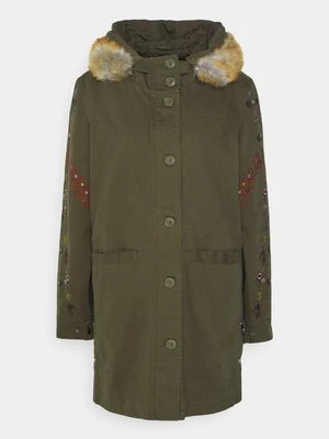 Parka Desigual