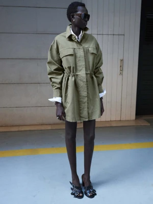 Parka dżinsowa oversize khaki - Kobieta - - MANGO