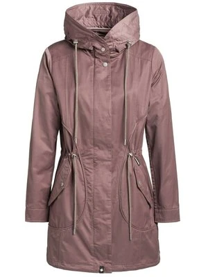 Parka khujo