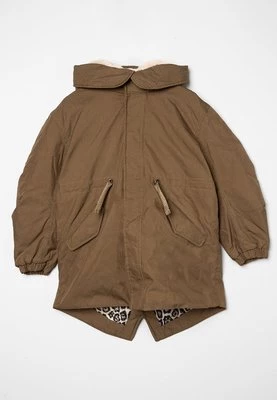 Parka Replay