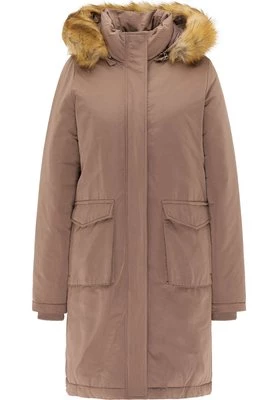 Parka usha