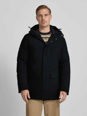 Parka z kapturem i kieszeniami z patką Peak Performance