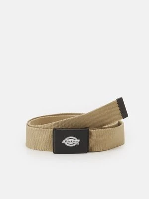 Pas Dickies