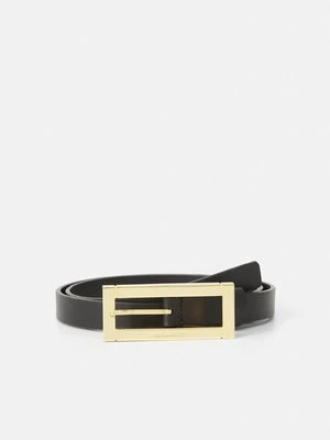 Pas Dsquared2