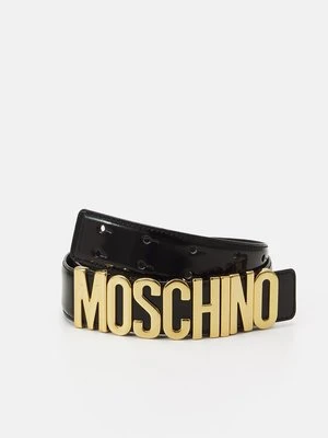 Pas Moschino