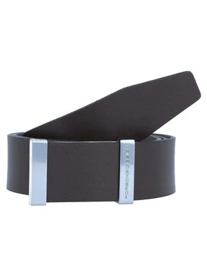 Pas Porsche Design