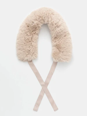 Pedro del Hierro szalik