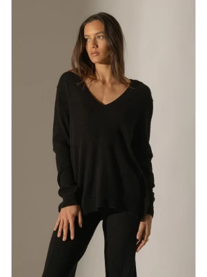 Perfect Cashmere Kaszmirowy sweter "Lova" w kolorze czarnym rozmiar: XL