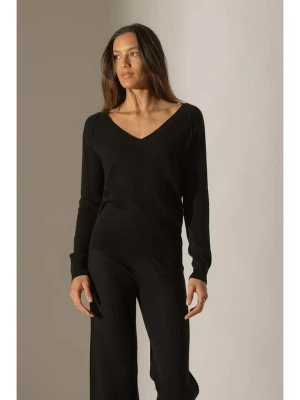 Perfect Cashmere Kaszmirowy sweter "Penelope" w kolorze czarnym rozmiar: S