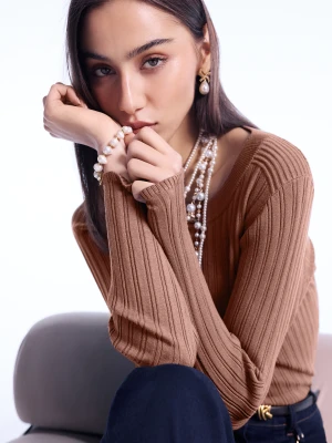 Perłowa bransoletka z zawieszką TARANKO