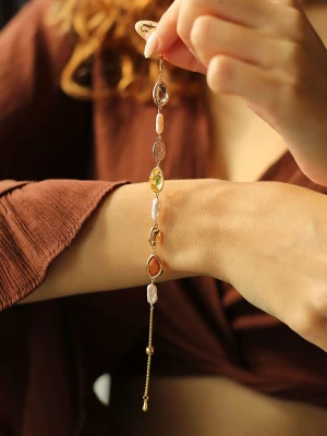 Pierres delicates Pozłacana bransoletka z cyrkoniami i perłami rozmiar: onesize