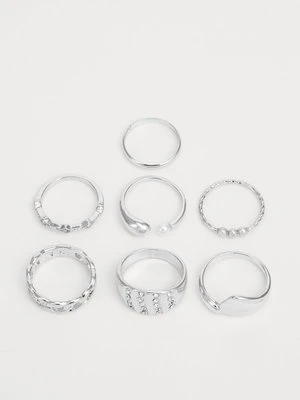 Pierścionek Pieces