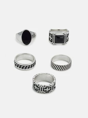 Pierścionek Pier One