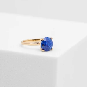Pierścionek z lapis lazuli; srebrny pozłacany Ania Kruk GRANATOWY