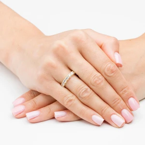 Pierścionek ze złota z białymi cyrkoniami Filipowicz